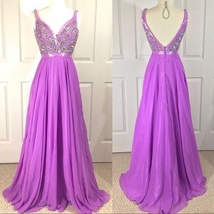 NEW Angela & Alison Exclusive Dress